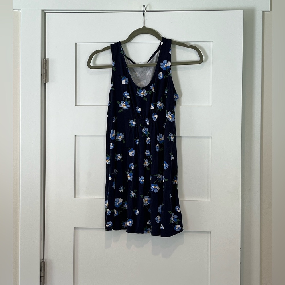 Old Navy Maternity Tank Top - Size Small